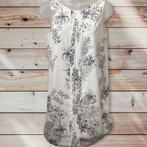 Banana Republic Black/White Shift Sleveless Dress- Size 4